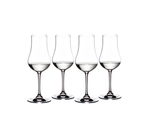RIEDEL Aquavit Set filled with a drink on a white background