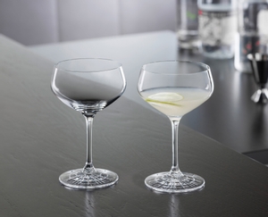 SPIEGELAU Perfect Serve Coupette Glass en uso