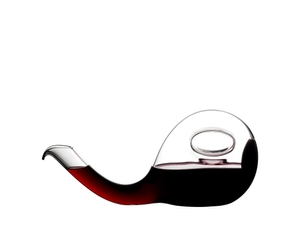RIEDEL Decanter Escargot R.Q. filled with a drink on a white background