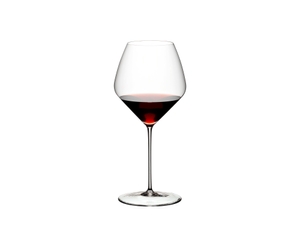 RIEDEL Veloce Pinot Noir/Nebbiolo filled with a drink on a white background