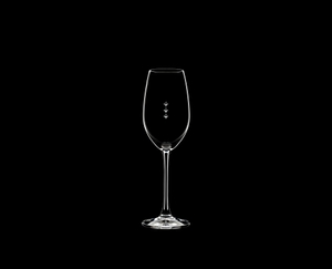 RIEDEL Restaurant Champagne Glass Pour Line ML con fondo negro