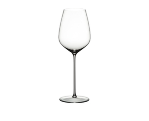 RIEDEL Max Cabernet on a white background