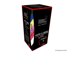 RIEDEL Fatto A Mano Performance Champagne Glass - black stem in the packaging
