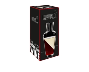RIEDEL Mosel Decanter filled with red wine on white background. A red line indicates the level of 750ml wine.