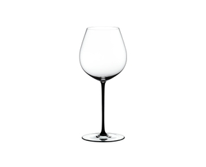 RIEDEL Fatto A Mano Pinot Noir Black R.Q. on a white background