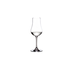 RIEDEL Aquavit Set filled with a drink on a white background