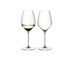RIEDEL Veloce Riesling filled with a drink on a white background