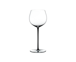 RIEDEL Fatto A Mano Chardonnay (im Fass gereift) Schwarz auf weißem Hintergrund