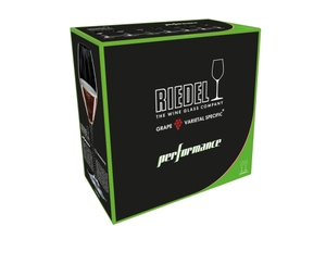 RIEDEL Performance Champagnerglas in der Verpackung
