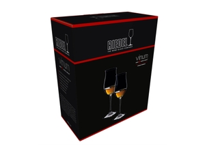 An unfilled RIEDEL Vinum Cognac Hennessy glass with product dimensions on white background