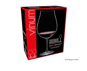 RIEDEL Vinum New World Pinot Noir in the packaging