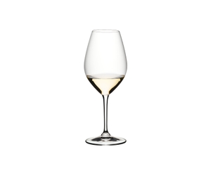 Two RIEDEL Ouverture Marie-Jeanne Glasses side by side on a white background. The glass on the left side is filled with red wine, the other one is empty.