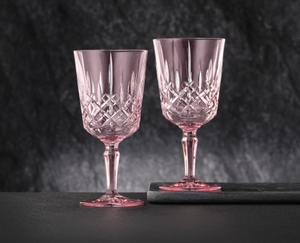 NACHTMANN Noblesse bicchiere da vino/cocktail - rosato in uso