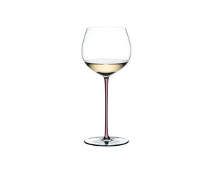 An unfilled RIEDEL Fatto A Mano Oaked Chardonnay with a mauve stem on a white background with product dimensions.