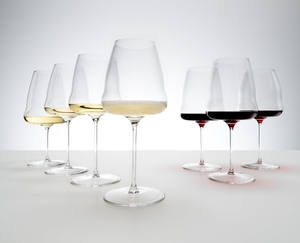 Sample packaging of a RIEDEL Winewings Chardonnay glasses three plus one pack.