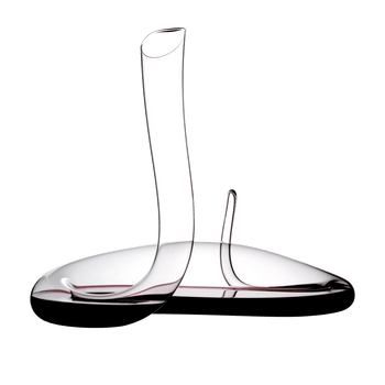 RIEDEL Decanter Mamba filled with a drink on a white background