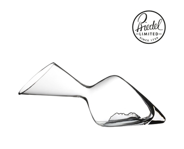 Unfilled RIEDEL Altitude Matters Decanter with the profile of the Kaiser Mountains in Tyrol, Austria, on white background.