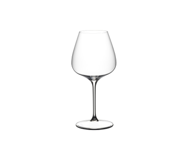 GRAPE@RIEDEL Pinot Noir/Nebbiolo/Aperitivo filled with a drink on a white background