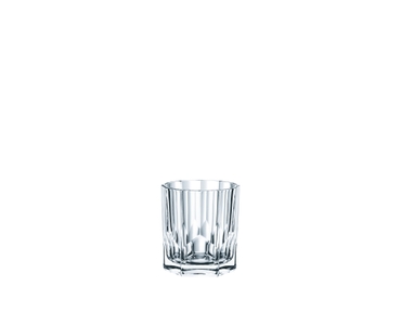 NACHTMANN Aspen Whisky filled with a drink on a white background
