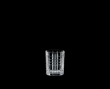 NACHTMANN Square Whisky on a black background