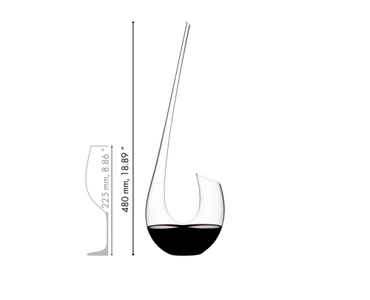 Red wine filled RIEDEL Swan Mini Decanter on white background with product dimensions. In the upper right corner is the RIEDEL Limited since 1756 sign.