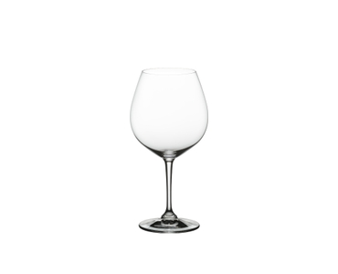 RIEDEL Restaurant Pinot Noir auf weißem Hintergrund