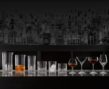 SPIEGELAU Perfect Serve Collection Long Drink in use