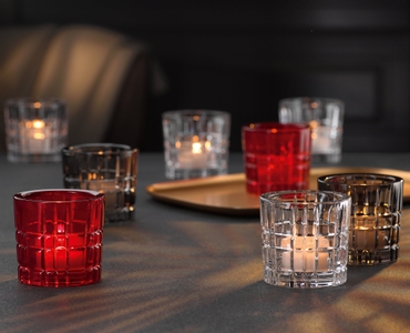 NACHTMANN Square Votive red in use