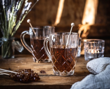 NACHTMANN Noblesse Mug à boissons chaudes/thé en action