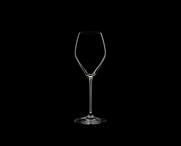 RIEDEL Extreme Restaurant Rosé/Champagne on a black background