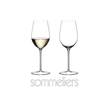 Two RIEDEL Sommeliers Riesling Grand Cru/Zinfandel glasses side by side on white background. The wine glass on the left side is filled with white wine, the other one is empty.