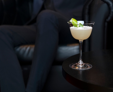 RIEDEL Drink Specific Glassware Sour Glass in use