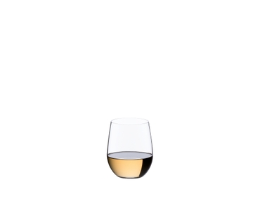 RIEDEL The O Wine Tumbler Viognier/Chardonnay rempli avec une boisson sur fond blanc