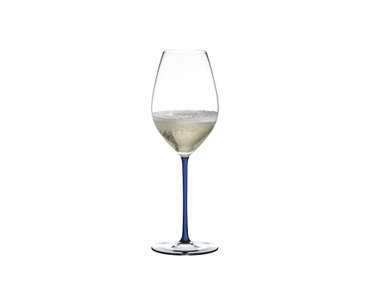 RIEDEL Fatto A Mano Champagne Wine Glass Dark Blue filled with a drink on a white background