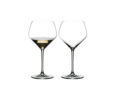 RIEDEL Heart to Heart Oaked Chardonnay filled with a drink on a white background