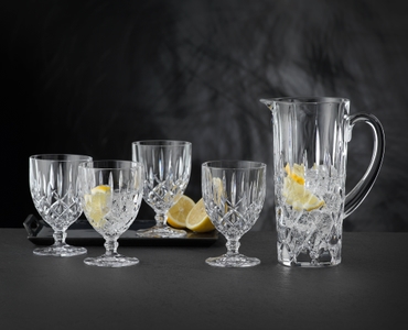 NACHTMANN Noblesse Pitcher in use