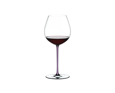 A RIEDEL Fatto A Mano Pinot Noir glass in violet filled with red wine on a transparent background. 