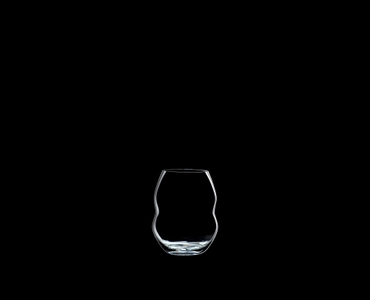 RIEDEL Swirl Weißwein auf schwarzem Hintergrund
