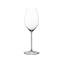 RIEDEL Superleggero Champagner Weinglas gefüllt mit einem Getränk auf weißem Hintergrund