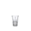 SPIEGELAU Perfect Serve Collection Macchiato/Highball Glas gefüllt mit einem Getränk auf weißem Hintergrund