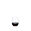 RIEDEL O Wine Tumbler Riesling/Sauvignon Blanc gefüllt mit einem Getränk auf weißem Hintergrund
