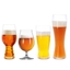 SPIEGELAU Bier Classics Tasting Kit gefüllt mit einem Getränk auf weißem Hintergrund