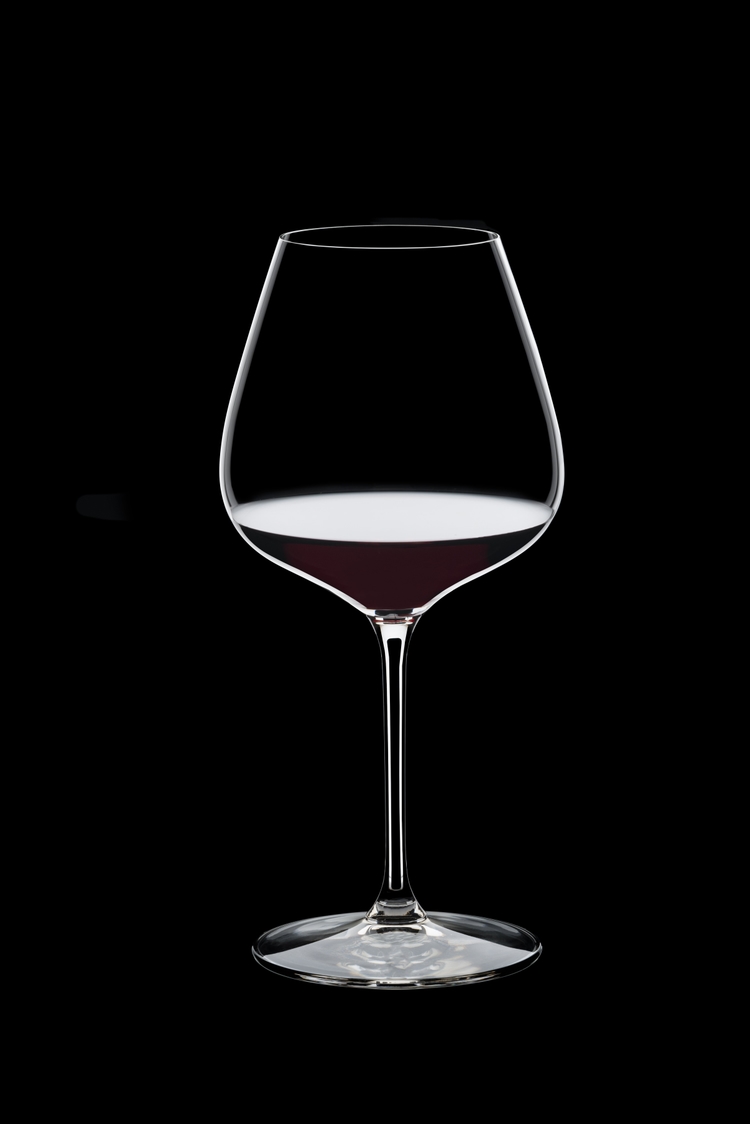 食器 New world Pinot nolr Amazon.com | Riedel Vinum New World Pinot Noir Glass, Set of