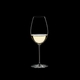 RIEDEL Veritas Restaurant Sauvignon Blanc con bebida en un fondo negro