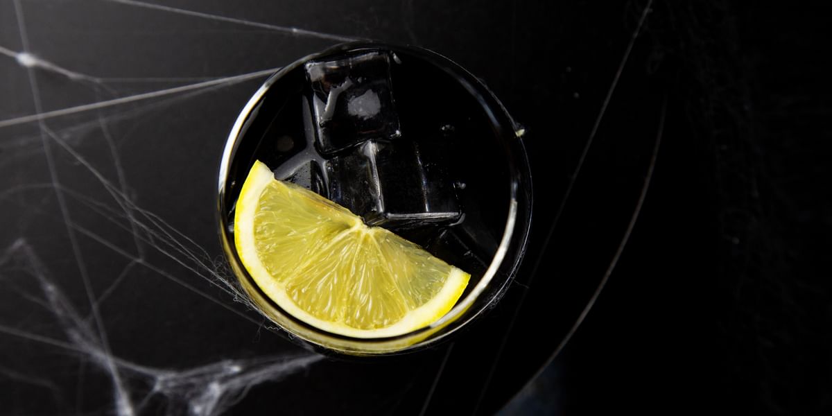Halloween Virigin cocktail: Black Lemonade | RIEDEL Cyprus