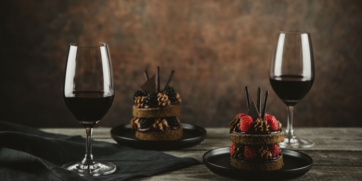 Schokoladenkuchen &amp; Portwein | RIEDEL