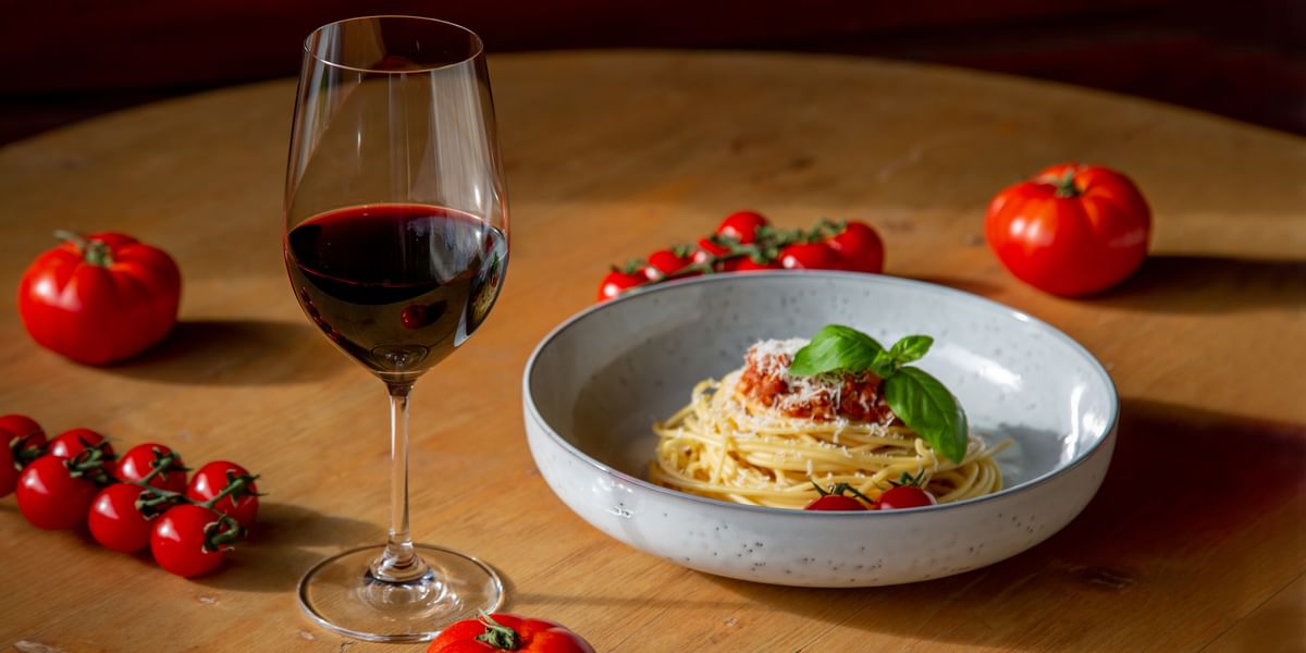 Zinfandel &amp; Tagliatelle al Ragù | RIEDEL Estonia