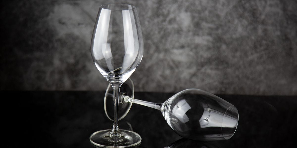 Serve Champagne in a Champagne Wine Glass