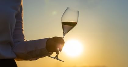 sundowner with champagne