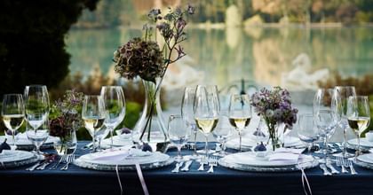 set table with Riedel wine glasses
